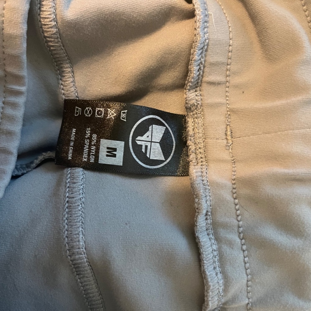Alpha Forward Joggers - Picture 3 of 3